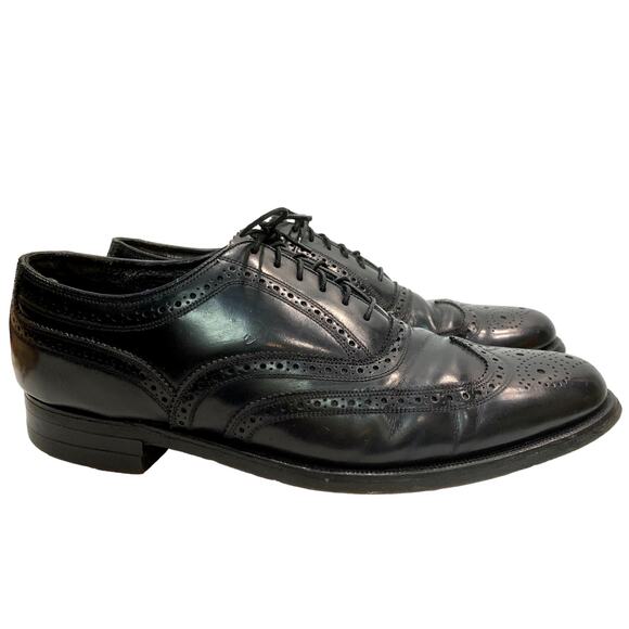 Vintage Florsheim Black Leather Wingtip Oxfords Men 8 Women 10 main image 5